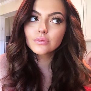 Meet your Posher, Katrina